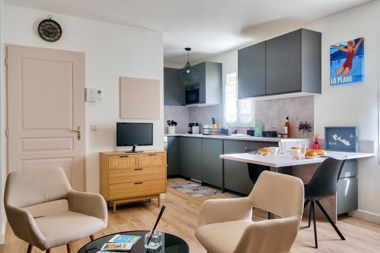 A 150m Du Port De St-martin-de-re, Pour 2 Apartment Saint-Martin-de-Ré